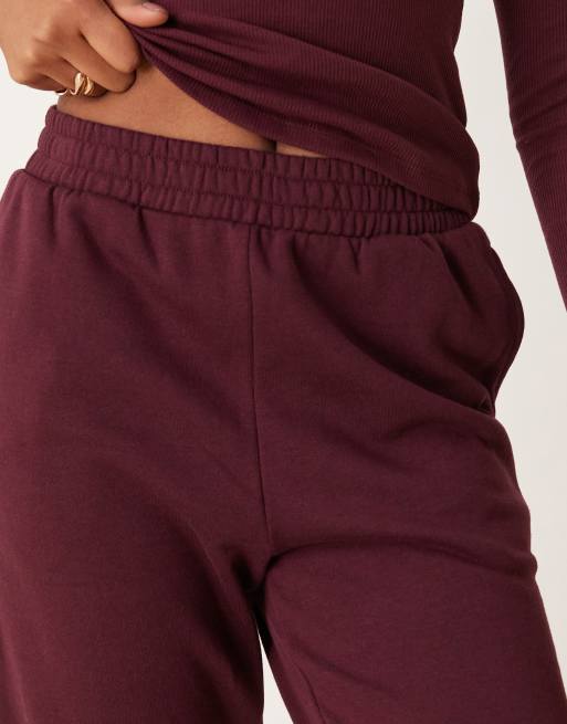 New Look cuffed joggers in burgundy, 2 of 5