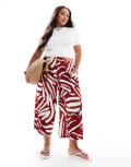 [New Look Plus] New Look Curve abstract print cropped pants in brown 22 Brown pattern