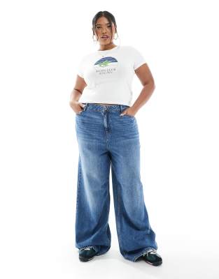 New Look Plus New Look Curve Adalae wide leg jeans in blue