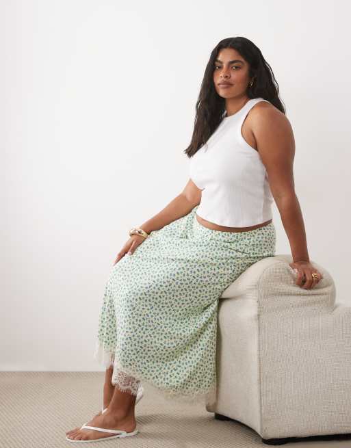 New Look Curve – Asymmetrischer Midirock in Grün mit Blümchenmuster, 2 von 5