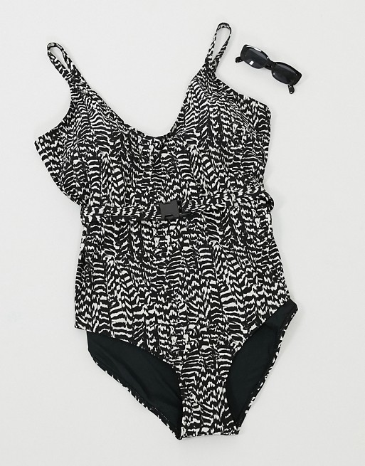 New Look Curve belted swimsuit in animal