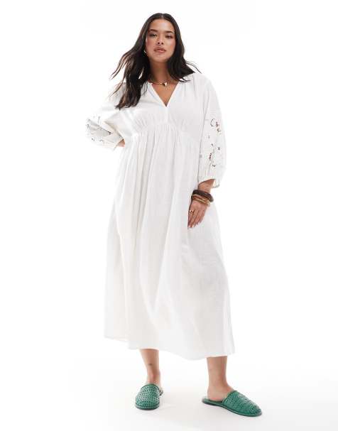 New Look Curve broderie sleeve smock midi dress in white