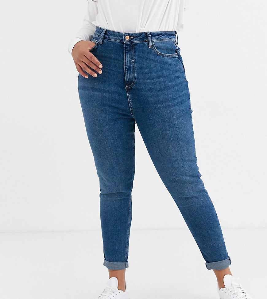 New Look Curve – Blaue Mom-Jeans