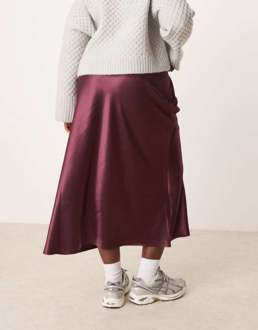 New Look Curve - Bordeaux midinederdel i skråtskåret satin, 3 af 5