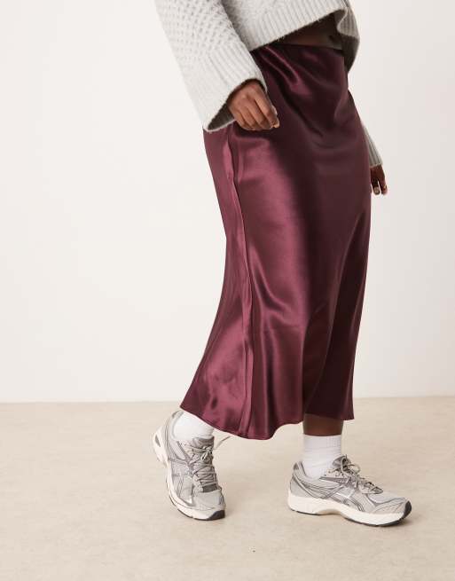 New Look Curve - Bordeaux midinederdel i skråtskåret satin, 4 af 5