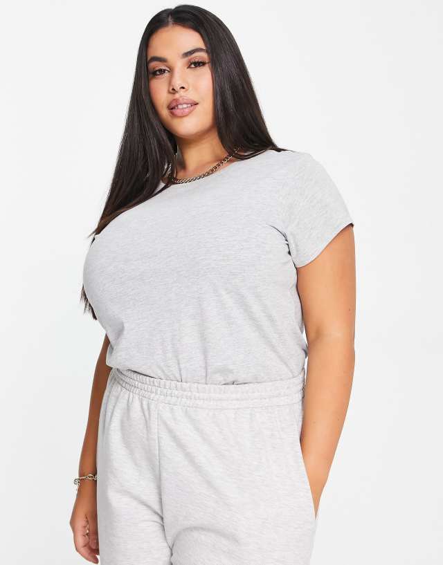 New Look Curve boyfriend tee in grey