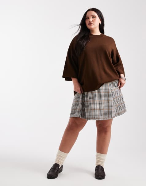New Look Curve check flippy mini skirt in black pattern - view 1