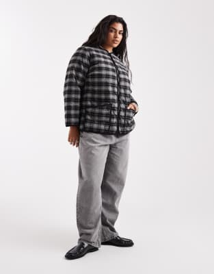 New Look Plus New Look Curve check quilt padded jacket in black