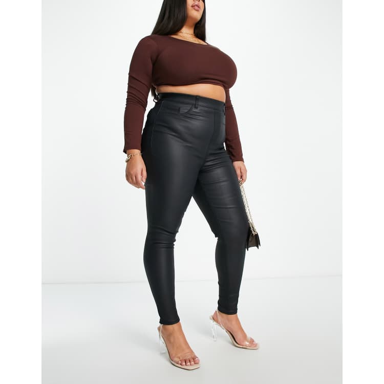 New Look Curve coated jegging in black