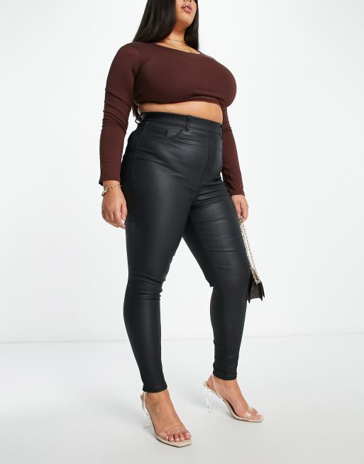 New Look Curve coated jegging in black