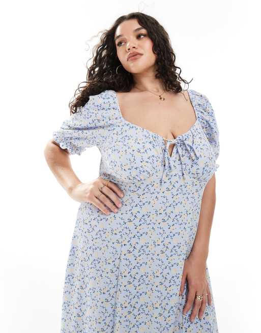 New Look Curve crinkle milkmaid midi dress in blue floral, 2 of 4