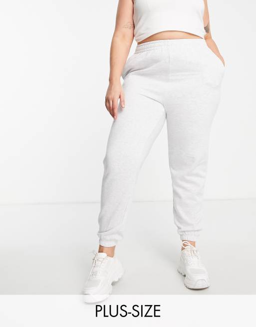 New Look Curve cuffed jogger in light grey