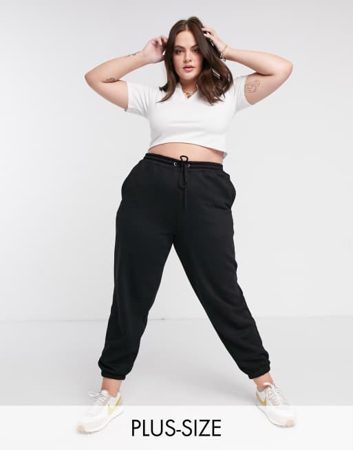 New Look Curve cuffed sweatpants in black | ASOS