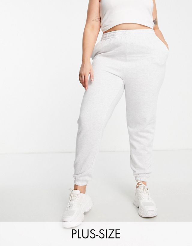 New Look Curve cuffed sweatpants in mid gray