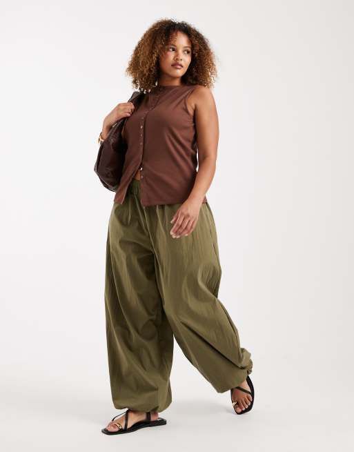 New Look Curve - Débardeur boutonné à encolure bateau - Marron foncé, 2 de 4