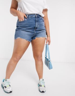 new look curve shorts