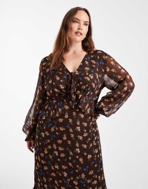 New Look Curve ditsy long sleeve midi dress in brown pattern, 4 of 4