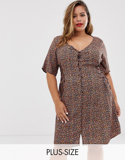 New Look Curve ditsy tie side dress in floral pattern