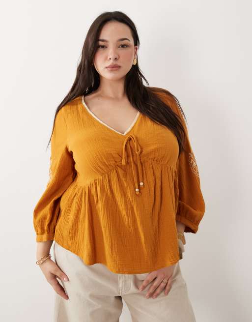 New Look Curve embroidered sleeve tea top in burnt orange, 3 of 4