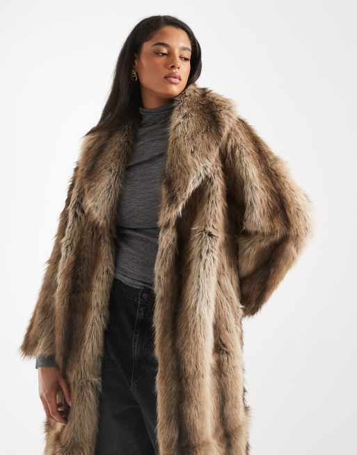 New Look Curve faux fur mid length stripe coat in brown, 2 of 4