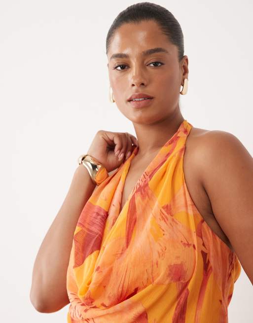 New Look Curve floral halter neck maxi dress in orange, 2 of 4