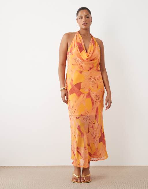 New Look Curve floral halter neck maxi dress in orange, 3 of 4