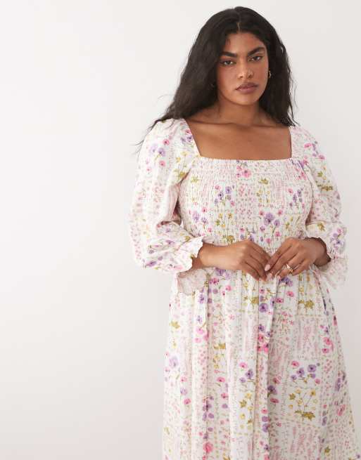New Look Curve floral shirred midi dress in cream, 2 of 4