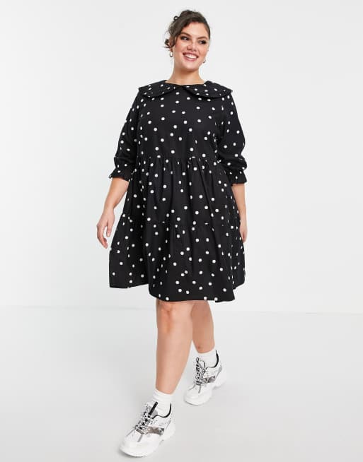 New Look Curve – Gepunktetes Babydoll-Minikleid aus Popeline mit Rüschenkragen, 4 von 4
