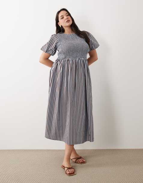 New Look Curve – Gerafftes Midikleid in Blau gestreift - view 1