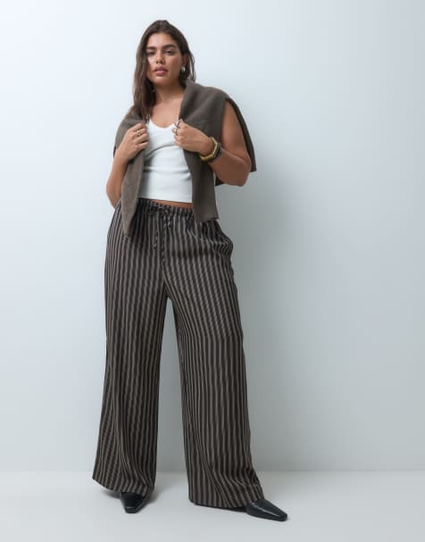New Look Curve gestreifte Satin-Wide-Leg-Hose in Braun - view 1