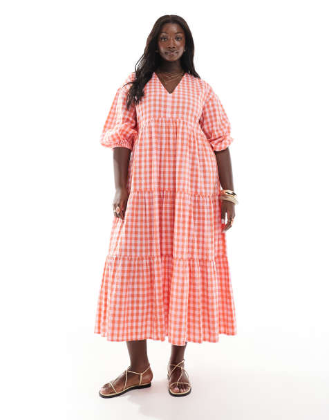 New Look Curve gingham seersucker smock midi dress in pink - view 1