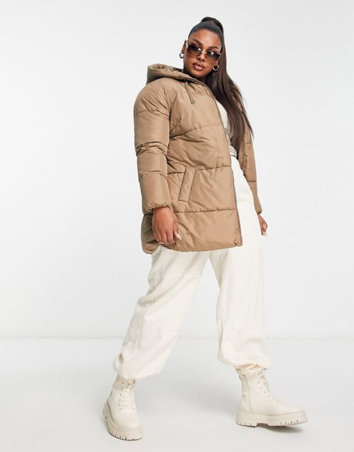 New Look Curve hooded puffer coat in camel | ASOS