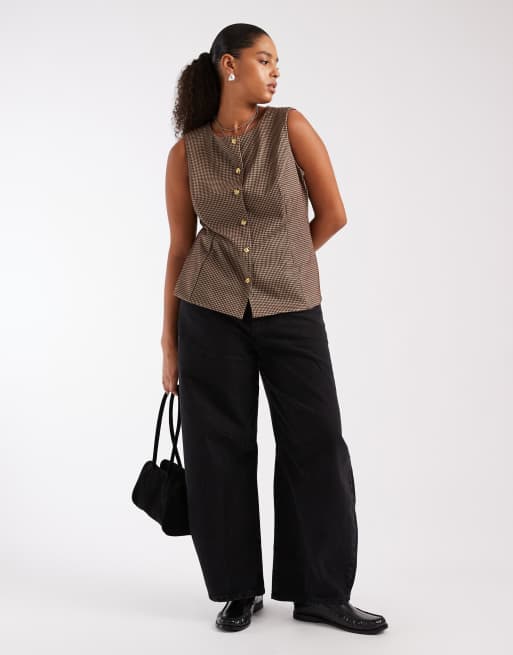 New Look Curve houndstooth waistcoat in brown, 3 of 4