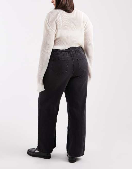New Look Curve - Jeans met wijde pijpen en elastische achterkant in zwart, 2 van 5