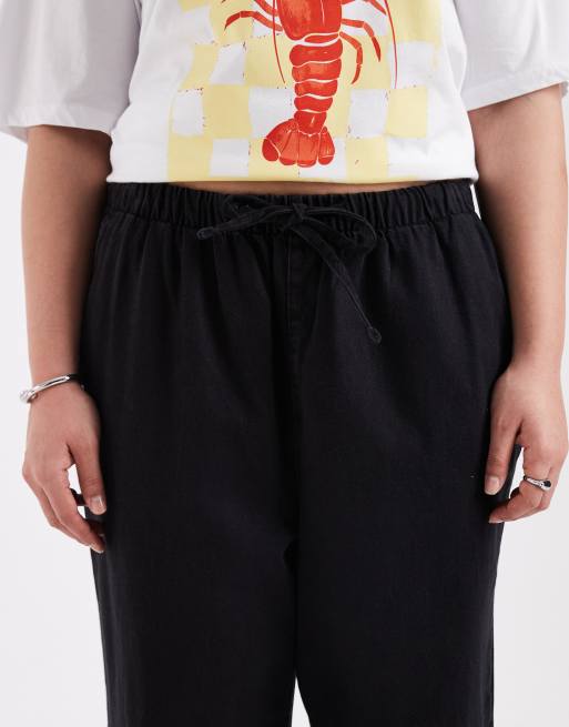 New Look Curve - Jeans met wijde pijpen en elastische taille in zwart, 4 van 5