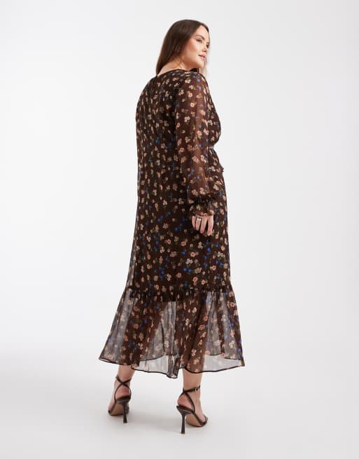New Look Curve – Langärmliges Midikleid in Braun mit Blümchenmuster, 3 von 4