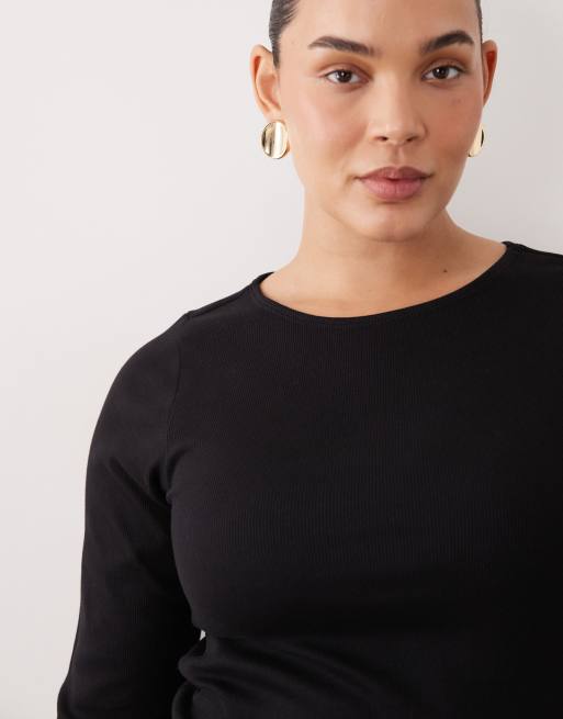 New Look Curve lettuce edge long sleeve top in black, 3 of 4