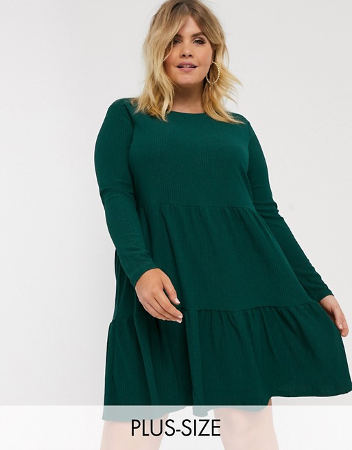 New Look Curve long sleeve tiered smock dress in green