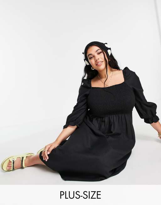 New Look Curve long-sleeved textured shirred midi dress in black