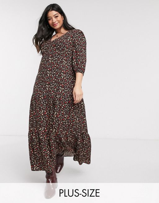 New Look Curve maxi smock dress in black ditsy floral | ASOS