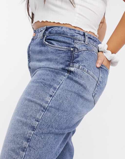 New Look Curve - Mom jeans blu medio con vita modellante, 3 di 4