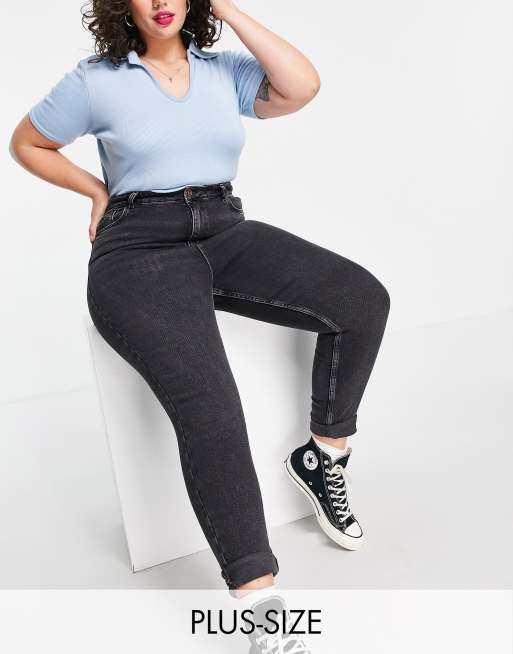 New Look Curve - Mom jeans in zwart