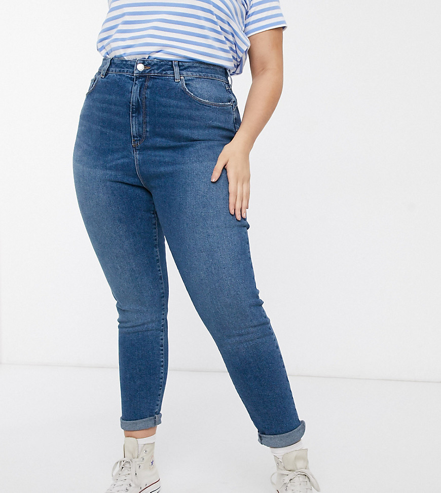 New Look Curve - Mom jeans met verhoogde taille in middenblauw