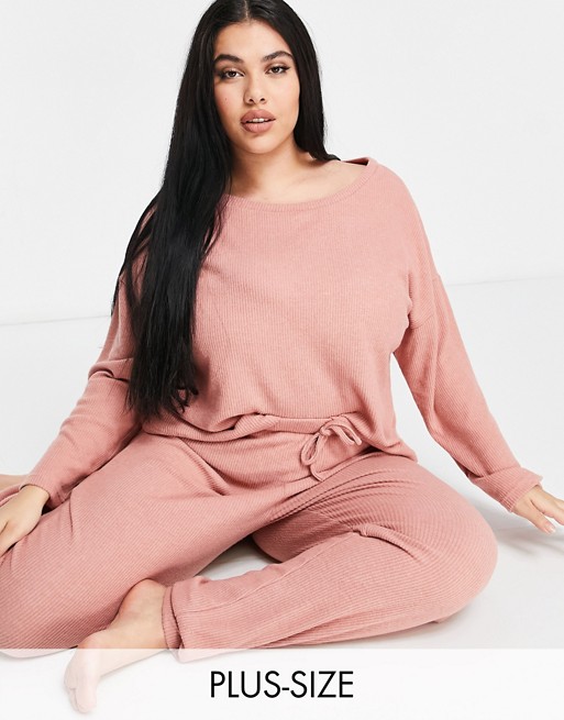 New Look Curve off shoulder ribbed top in light pink