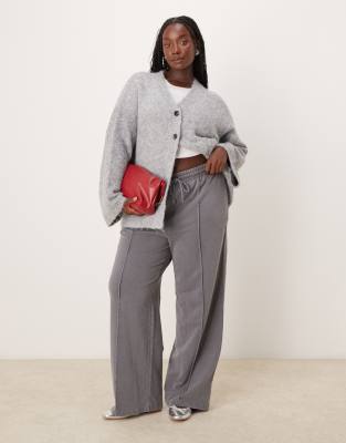 New Look Plus New Look Curve pintuck wide leg jogger in dark grey