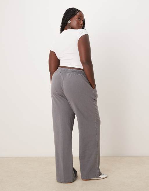 New Look Curve pintuck wide leg jogger in dark grey ASOS