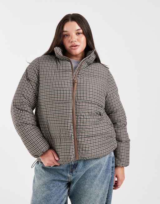 New Look Curve - Piumino taglio corto marrone a quadri