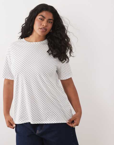 New Look Curve polka dot print boxy tee in cream - view 1