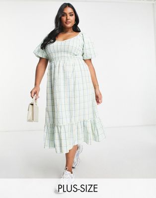 New Look Curve puff sleeve shirred midi dress in green gingham | ASOS
