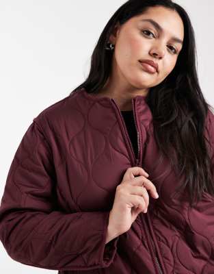New Look Plus New Look Curve quilt paddaed jacket in burgundy-Red
